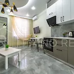 панорамний вид моря дві спальнi та зала 0522 Apartmán