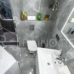 панорамний вид моря дві спальнi та зала 0522 Apartmán Oděsa