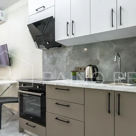 Fainorent панорамний вид, аркадія та 5 хв до моря #500 Apartment