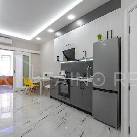 Fainorent панорамний вид, аркадія та 5 хв до моря #500 * Odessa