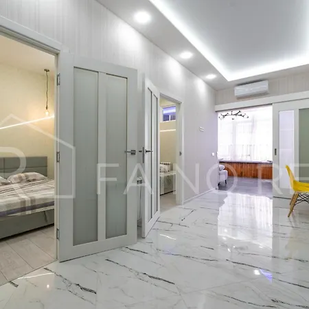 Apartment Fainorent панорамний вид, аркадія та 5 хв до моря #500