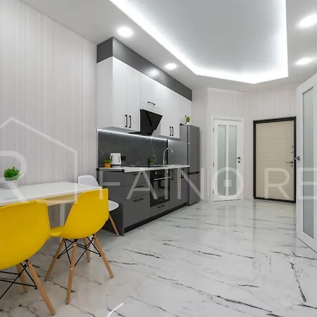 Apartment Fainorent панорамний вид, аркадія та 5 хв до моря #500 Odessa