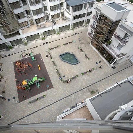 панорамний вид моря дві спальнi та зала 0522 Apartman