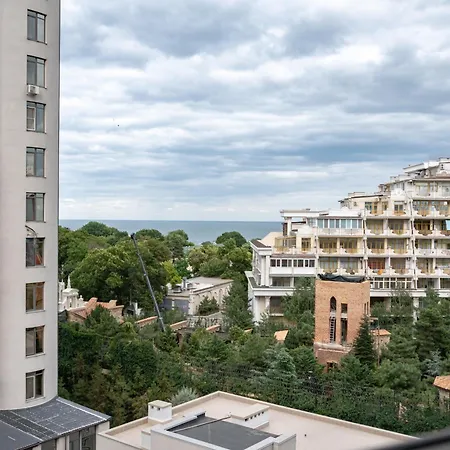 Apartment панорамний вид моря дві спальнi та зала 0522