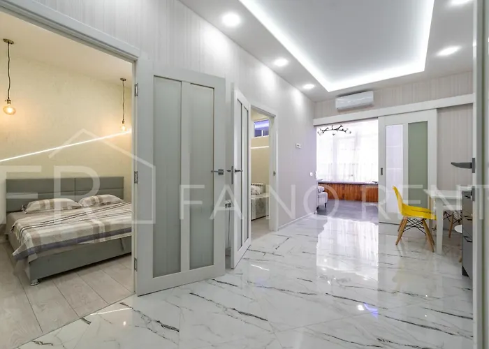 Apartman панорамний вид моря дві спальнi та зала 0522