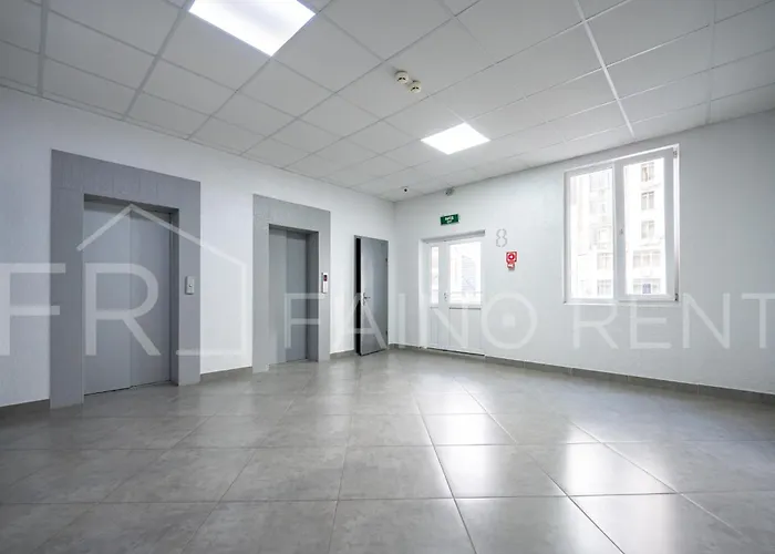 панорамний вид моря дві спальнi та зала 0522