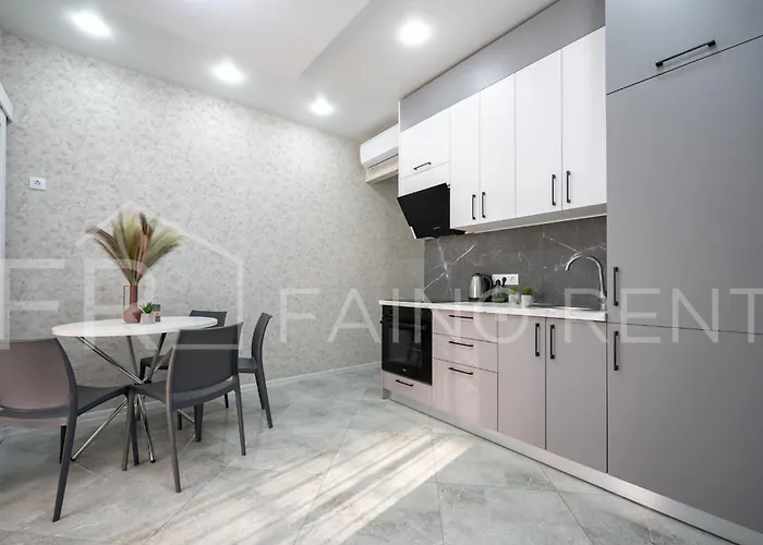 панорамний вид моря дві спальнi та зала 0522 Lejlighed Odessa