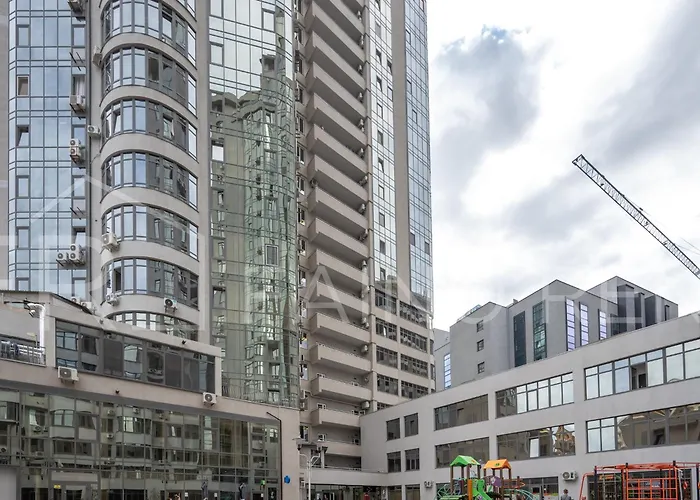 панорамний вид моря дві спальнi та зала 0522 شقة