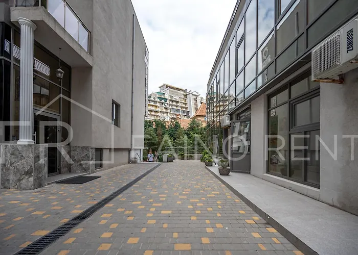 Apartman панорамний вид моря дві спальнi та зала 0522 *