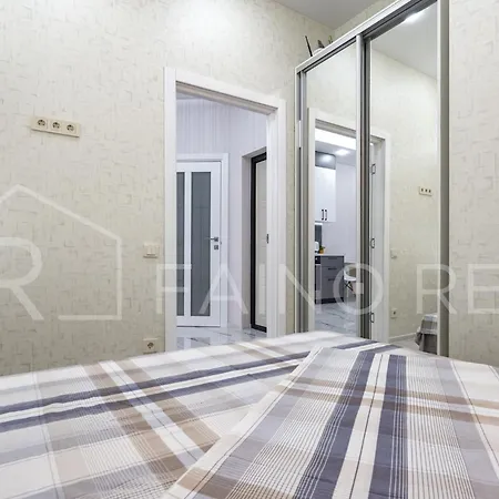 Apartment панорамний вид моря дві спальнi та зала 0522 Odesa