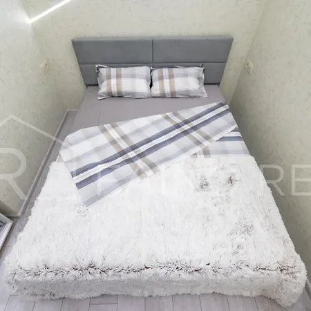 Apartment панорамний вид моря дві спальнi та зала 0522
