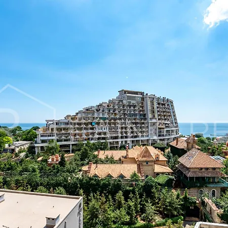 панорамний вид моря дві спальнi та зала 0522 Odesa