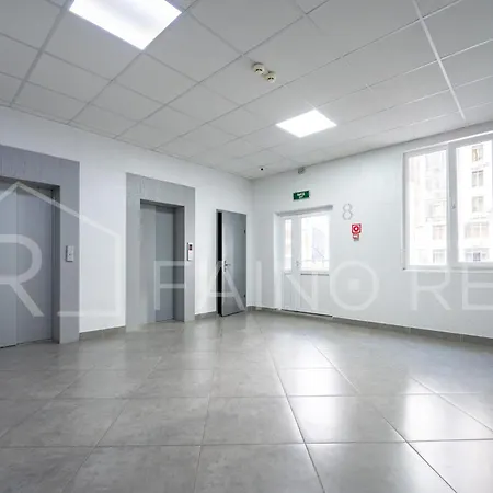 панорамний вид моря дві спальнi та зала 0522